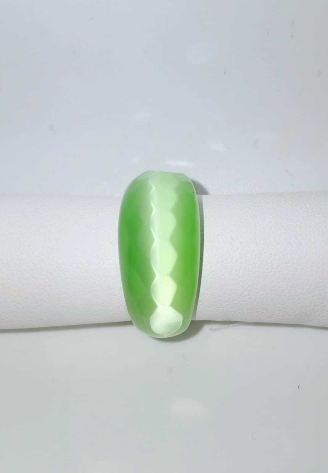 Δαχτυλίδι από ημιπολύτιμη πετρούλα